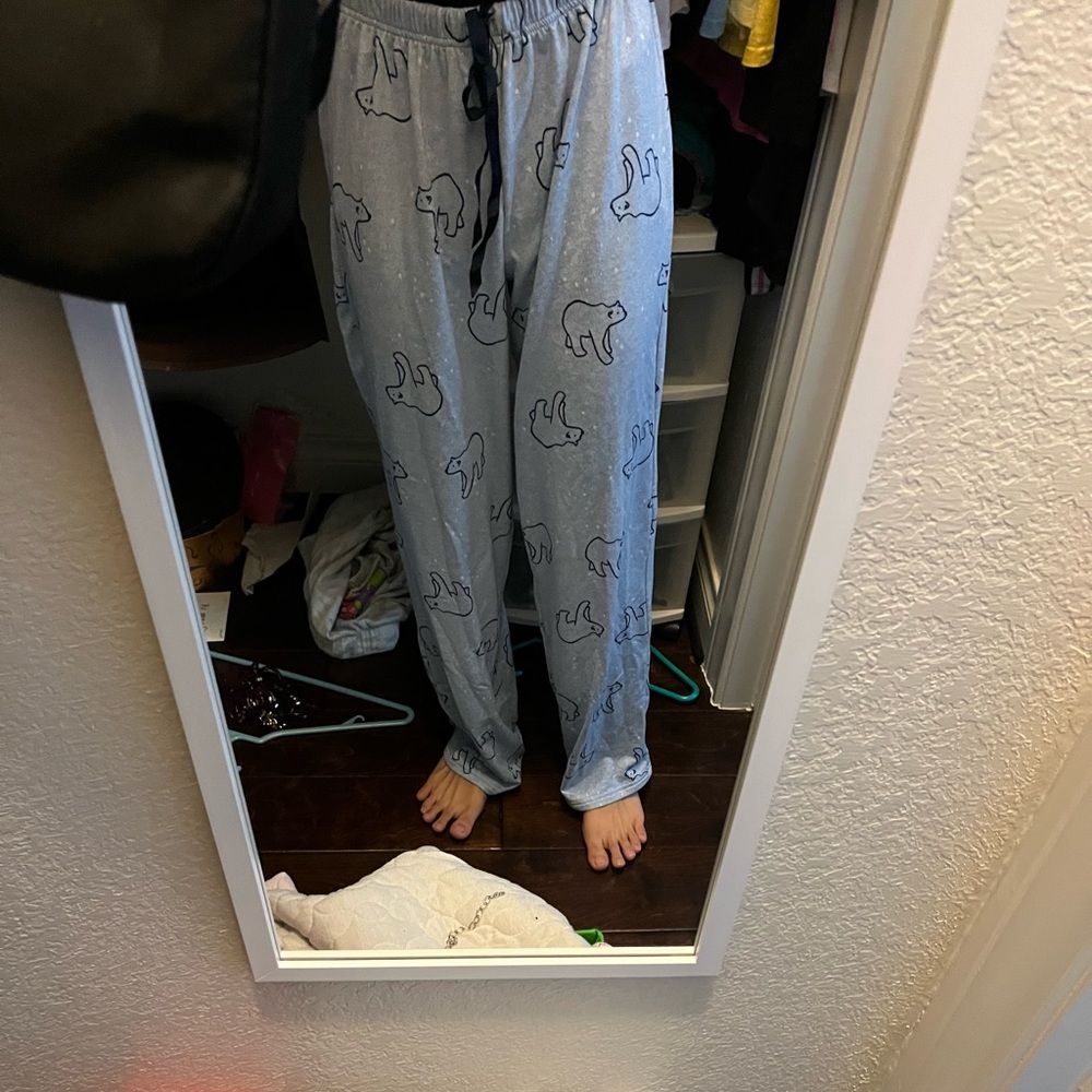 Pajamas pants with bears